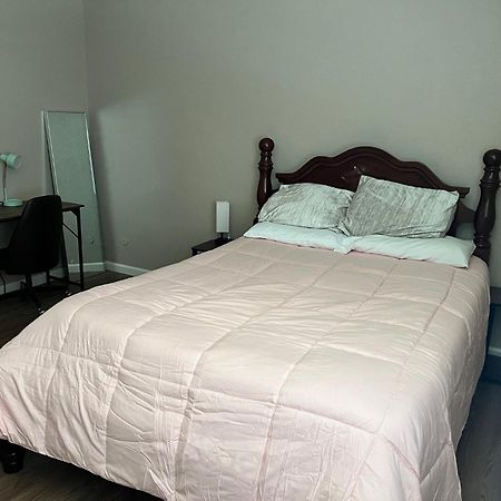 Serene 2Bed 1Bath Condo With Parking Fresno Exteriér fotografie